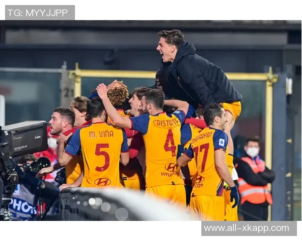 加斯佩里尼称赞罗马上半场表现期待冬季转会期进一步提升 加斯佩里尼称赞罗马上半场表现期待冬季转会期进一步提升