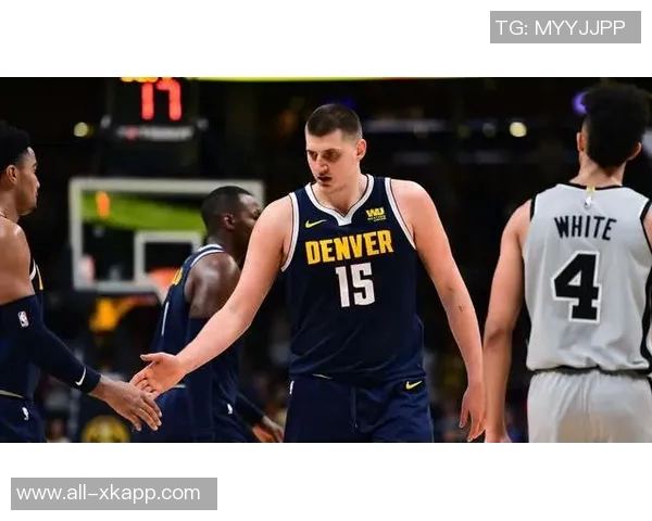 追梦:当今内线球员都想模仿约基奇但他独特的魅力无人能及 追梦:当今内线球员都想模仿约基奇但他独特的魅力无人能及