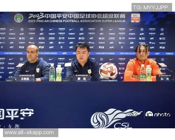 法比奥赛前豪言壮语:若能吞噬场地赢得比赛我们就全力以赴 法比奥赛前豪言壮语:若能吞噬场地赢得比赛我们就全力以赴