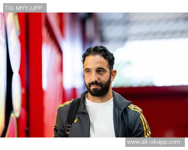 曼联冬窗可能引援但重磅交易将推迟至明年夏季窗口